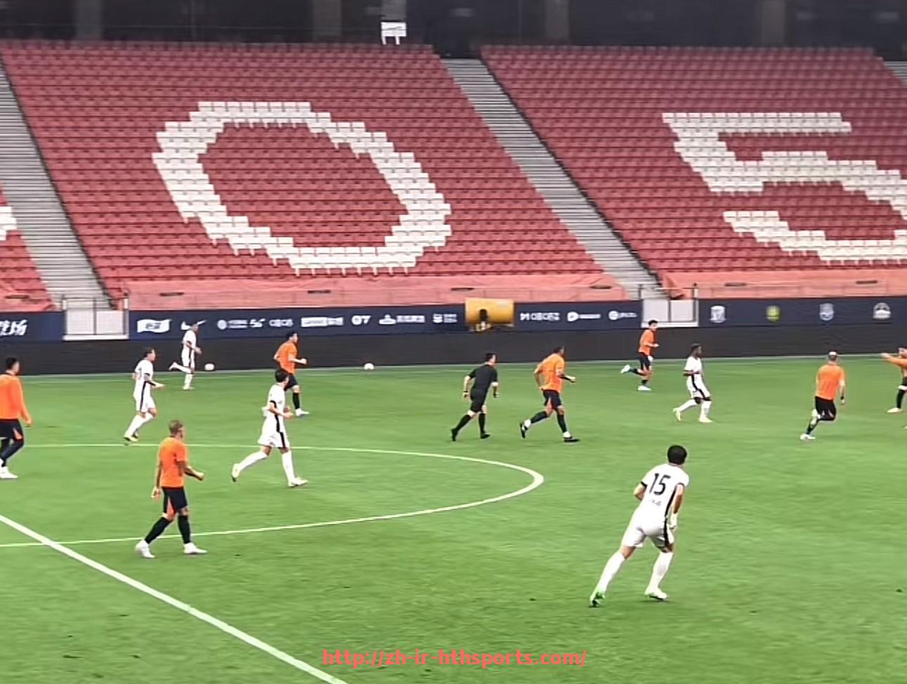 华体会hth登录入口-火箭队与爵士队精彩比赛录像及技术点评